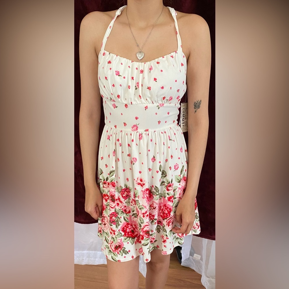 Derek Heart - Pink and white dress with floral pattern